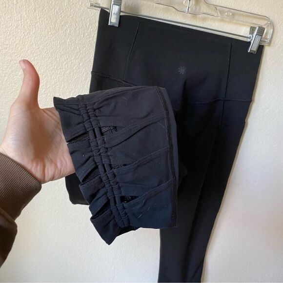 Athleta Salutation Stash Pocket II Cinch 7/8 S - Picture 5 of 8